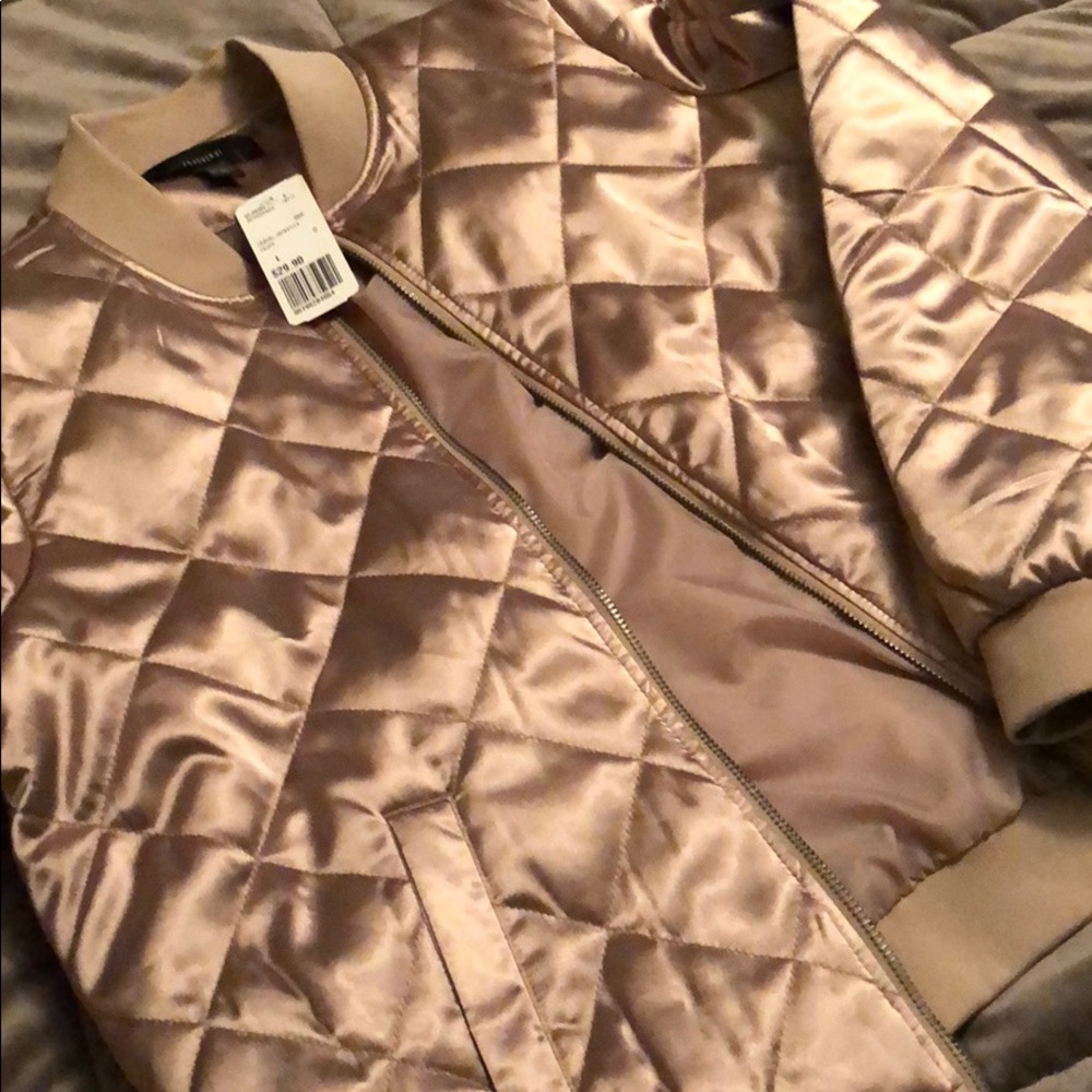 Bomber Jacket! - Picture 3 of 4